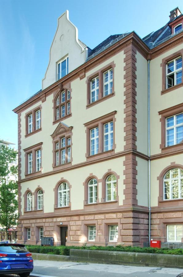 Vonbehling Boutique Apt. - Historisch Und Modern Wiesbaden Exterior photo