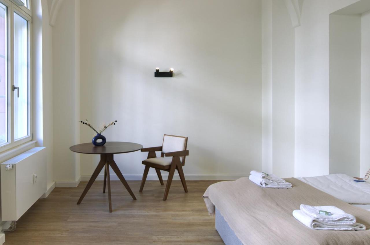 Vonbehling Boutique Apt. - Historisch Und Modern Wiesbaden Exterior photo